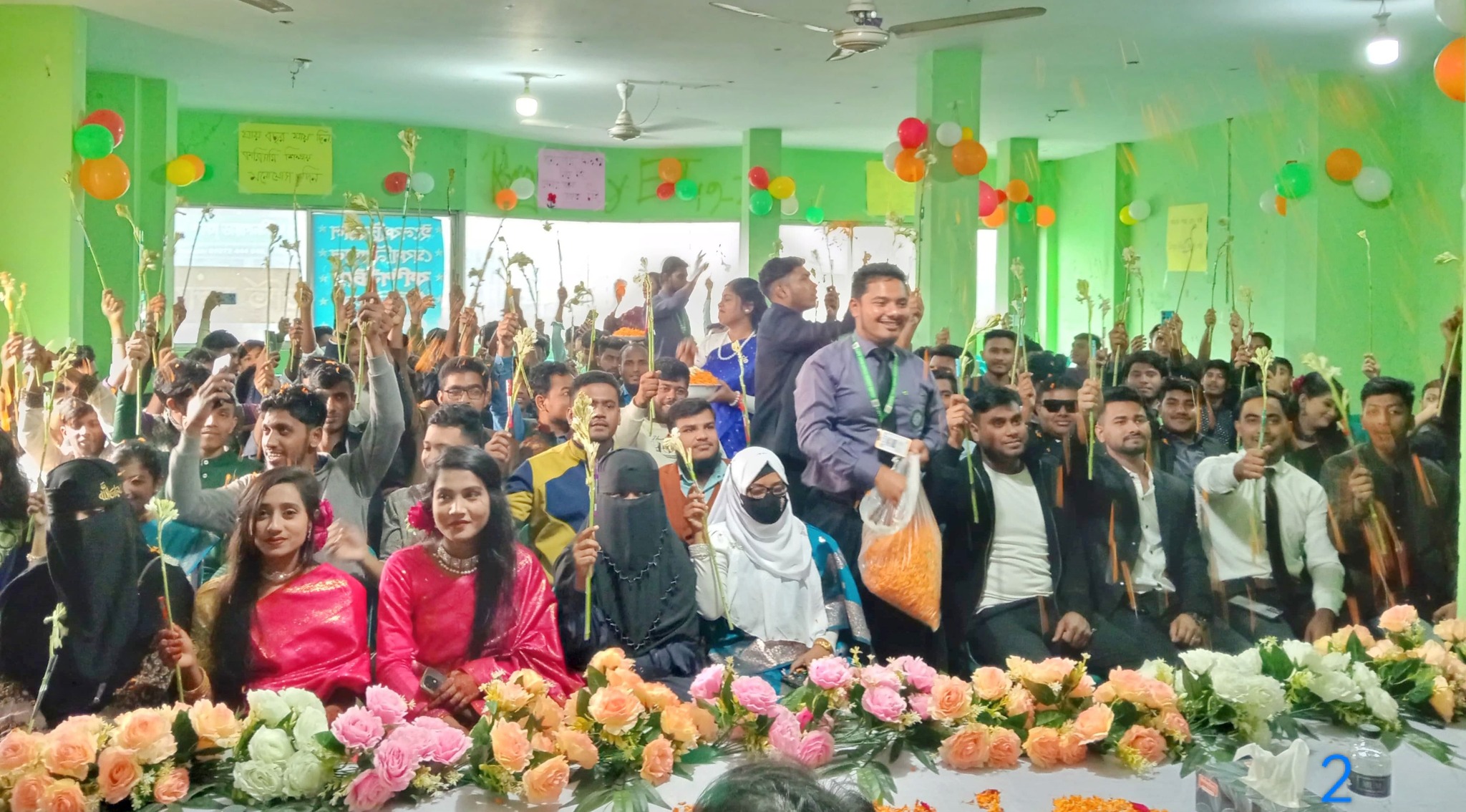 Hi Tech Polytechnic Institute - Slide